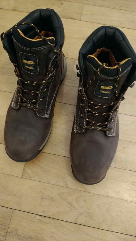 Photo of free Safety boots (Stockwell SW9) #1