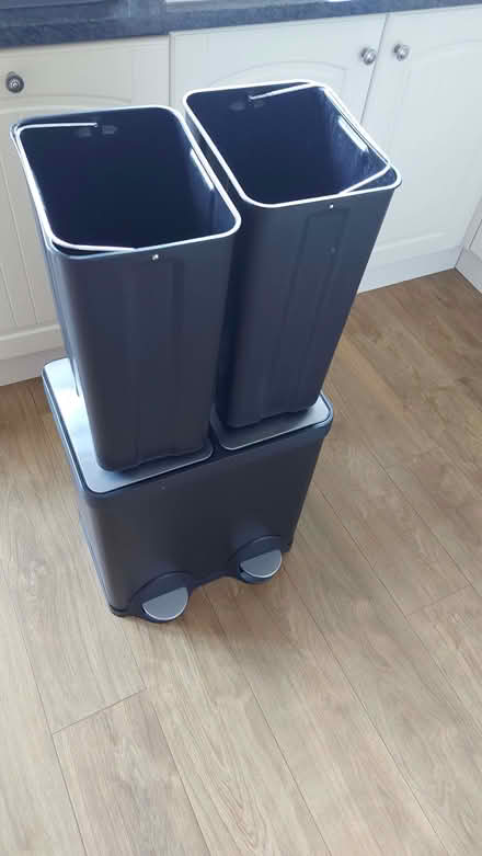 Photo of free Recycle bin 40L (Bexleyheath DA7) #2