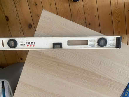 Photo of free Spirit level + ruler (Cutteslowe OX2) #1