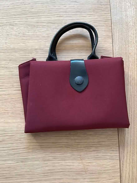 Photo of free Reusable shopping bag (Winnersh RG41) #2