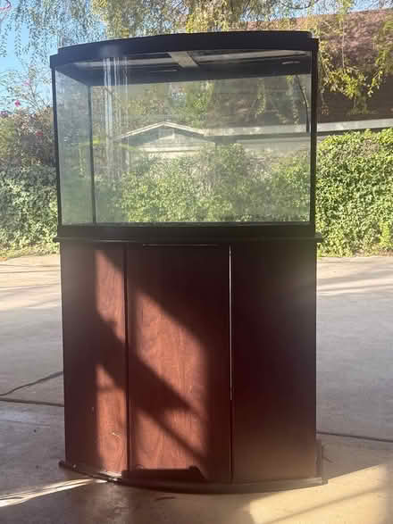 Photo of free 36 Gallon Aquarium on stand (Sierra Madre, CA) #1