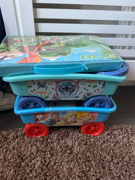 Photo of free 2 trailer / paint / art set (Mountsorell) #1