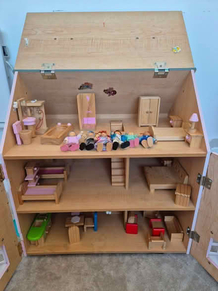 Photo of free Dolls House (Seaside BN23) #2