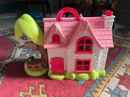 Photo of free Happyland cottage and figures (Walthamstow village) #1