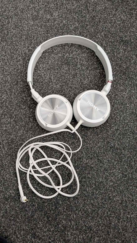 Photo of free Sony headphones (Chesham HP5) #2