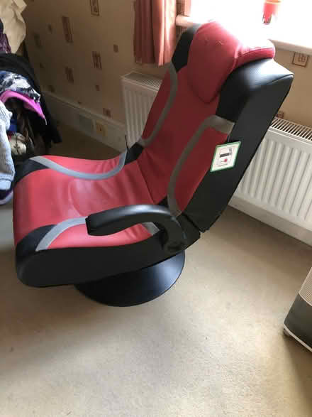 Photo of free Leather Gaming Chair (Central Tavistock PL19) #2