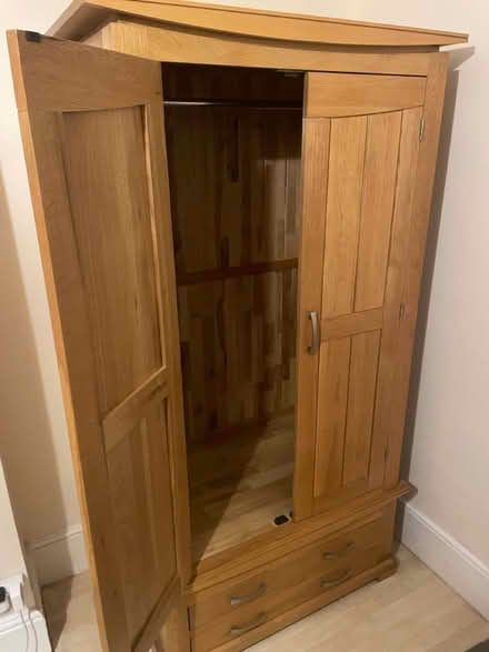 Photo of free Oak wardrobe (SE6) #2