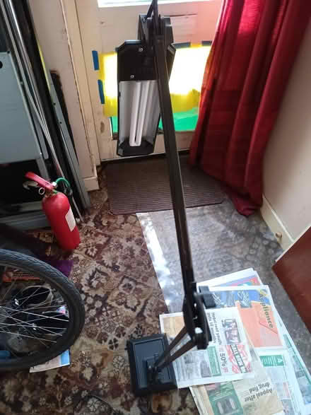 Photo of free Floor standing fluorescent light (Lancaster bulk) #1