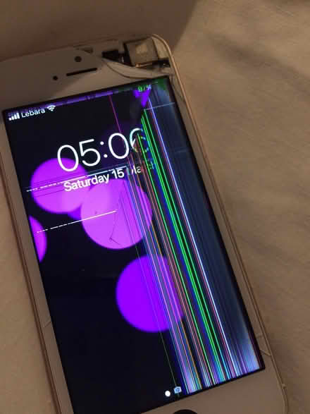 Photo of Any working iPhone (Notting hill) #1