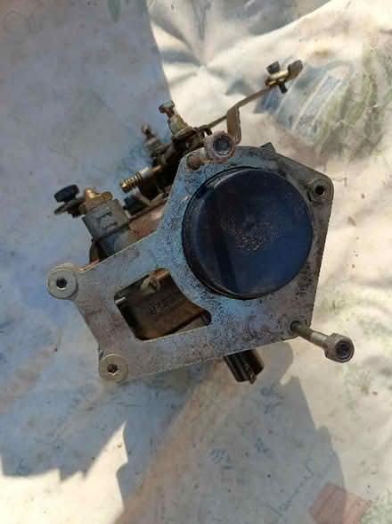 Photo of free Weber carburettor for Ford 1.6 CVH (Twickenham TW1) #2