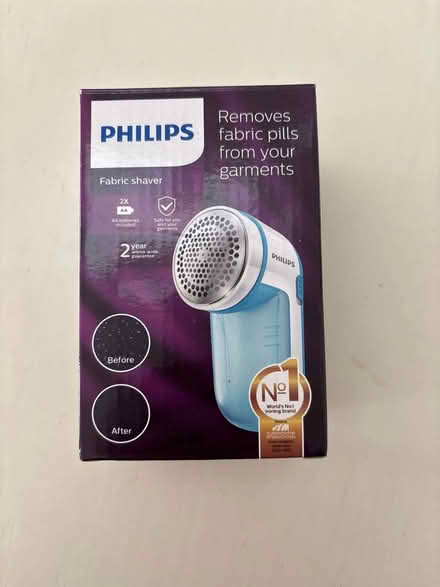 Photo of free Philips Fabric Shaver (Richmond TW10) #1