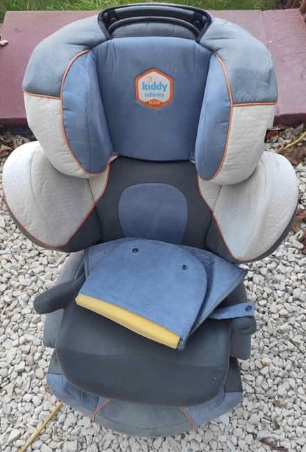 Photo of free Child car seat (TW2 twickenham) #1