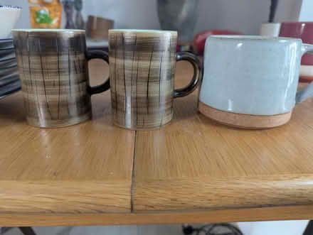 Photo of free Bundle of plates, bowls and mugs (Bermondsey, SE1) #2