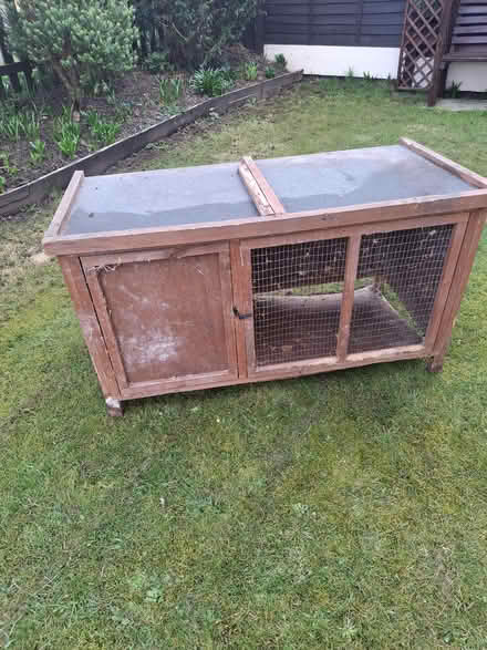 Photo of free Rabbit hutch (LS18 Horsforth) #1
