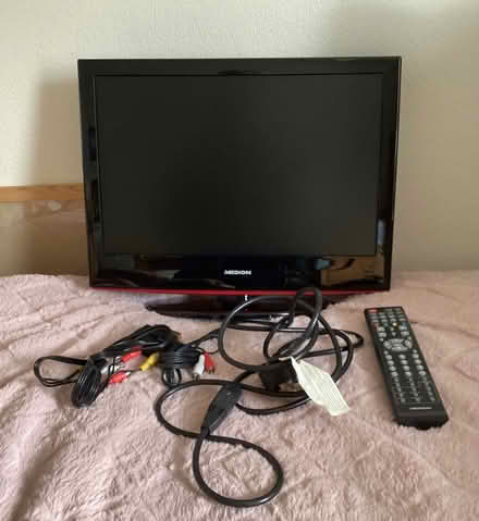 Photo of free Small TV/video player (Duston) #1