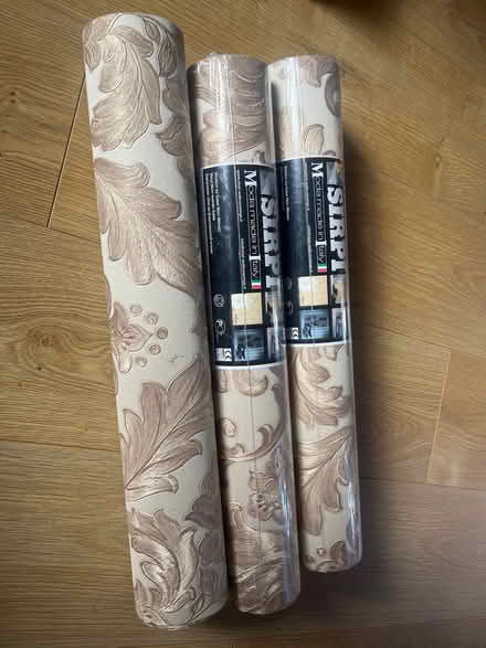 Photo of free Wallpaper (Broad Green L14) #1