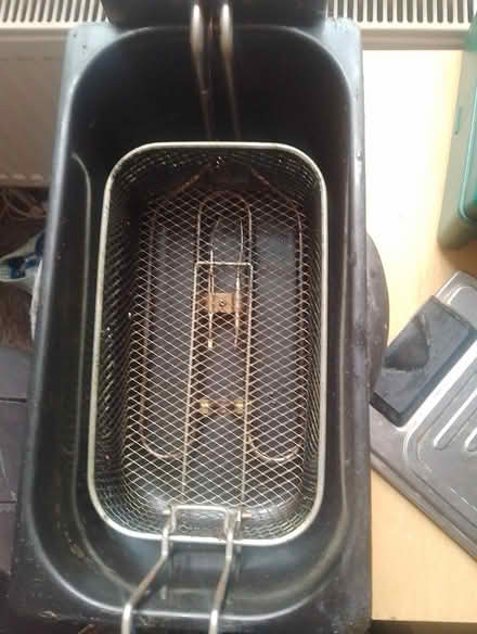 Photo of free Deep fat fryer (PO12) #1