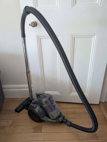 Photo of free Used vacuum cleaner (Upper Wolvercote OX2) #1