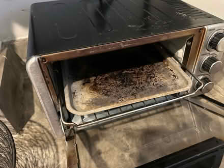 Photo of free Cuisinart Toaster Oven (Bloomingdale) #2