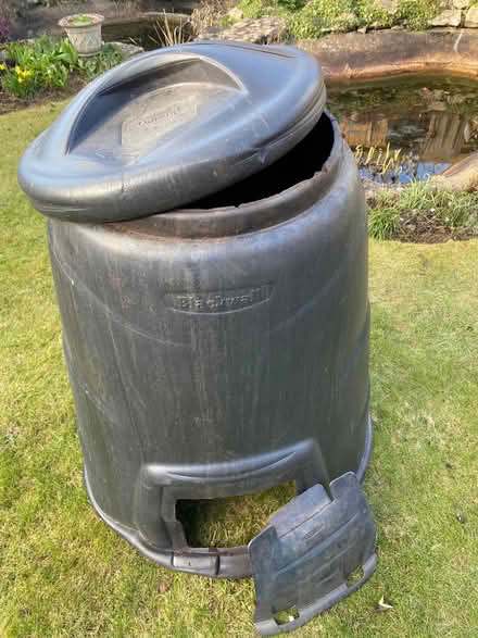 Photo of free large compost bin (New Marston OX3) #1