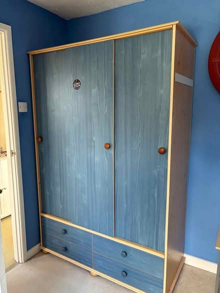 Photo of free Wardrobe with drawers and shelves (Billericay CM12) #1