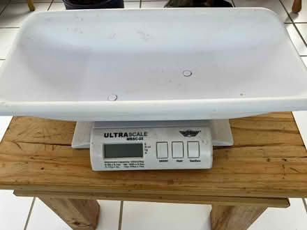 Photo of free Weighing Scales (Hailsham BN27) #1