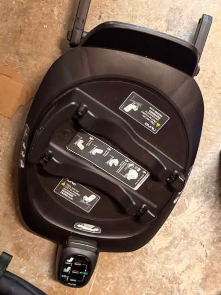 Photo of free Nuna Pipa swivel Car Seat isofix (L16 Childwall) #2