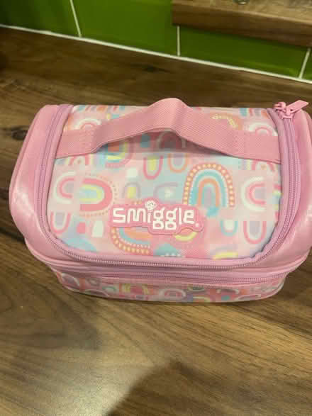 Photo of free Smiggles child’s lunch bag (DA16) #1