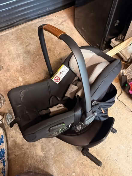 Photo of free Nuna Pipa swivel Car Seat isofix (L16 Childwall) #3