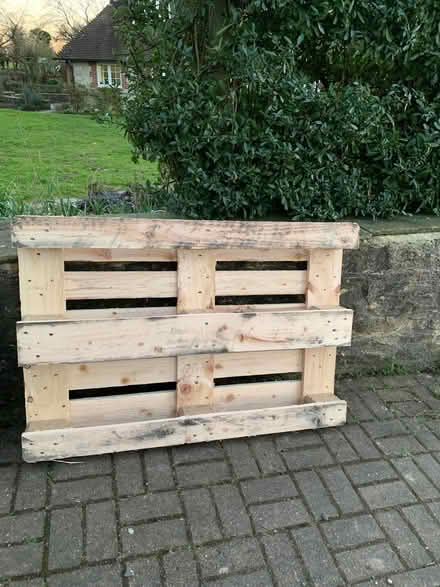Photo of free Smaller pallet (South Oxfordshire OX3) #1