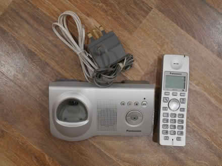Photo of free Panasonic DECT digital cordless home phone/answering machine (Haringey Heartlands N22) #1