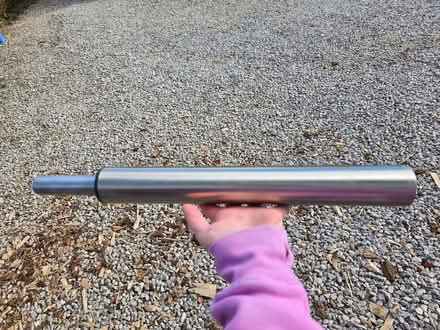 Photo of free 2 x Gas Poles [NEW] for Adjustable Bar Stools (Crag Bank LA5) #3