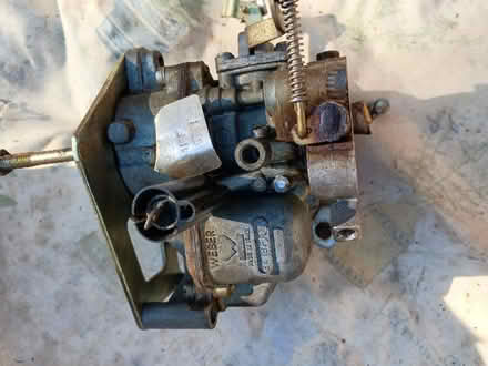 Photo of free Weber carburettor for Ford 1.6 CVH (Twickenham TW1) #1