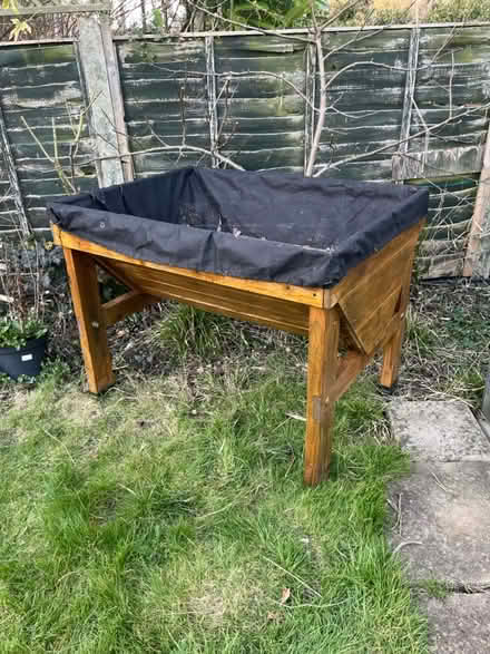 Photo of free Garden planter (OX4 near Donnington Bridge) #2