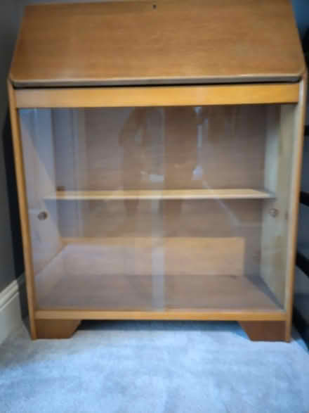 Photo of free Small desk (Sidcup) #1