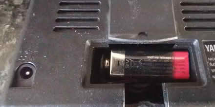 Photo of free mini Yamaha guitar amp (Tolworth KT6) #4