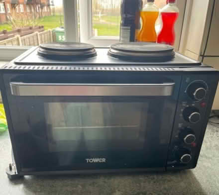 Photo of free Tower micro oven/hob (WS3 Pelsall) #1