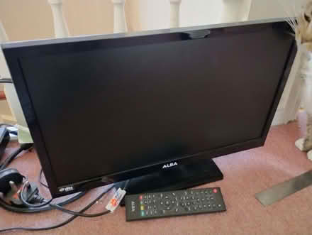 Photo of free Small tv (Wymondham NR18) #1