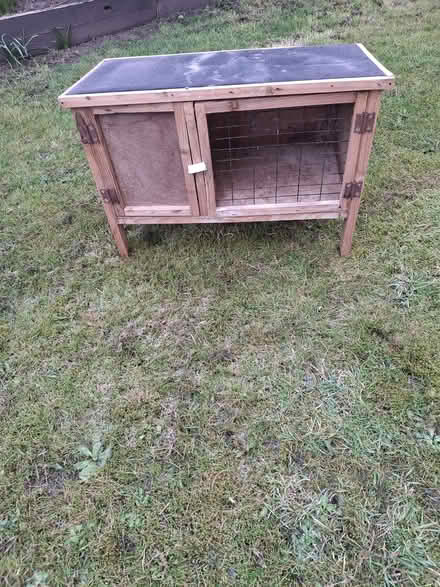 Photo of free Ginna pig hutch (LS18 Horsforth) #1