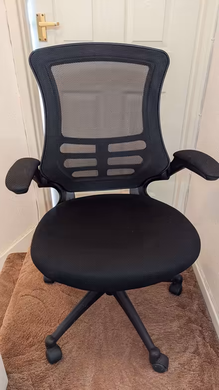 Photo of free Mesh Home Office Chair (Hadleigh SS7) #1