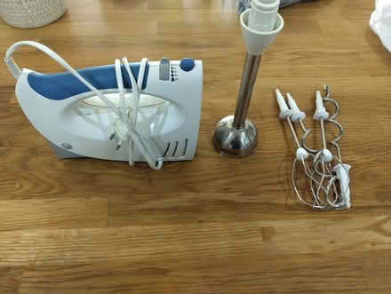 Photo of free Small mixer - working but needs cleaning (Buggs Bottom RG4) #1