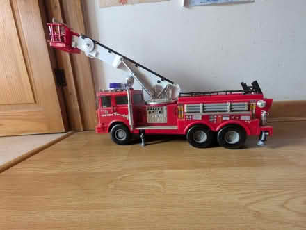 Photo of free Large fire truck (Eye) #1