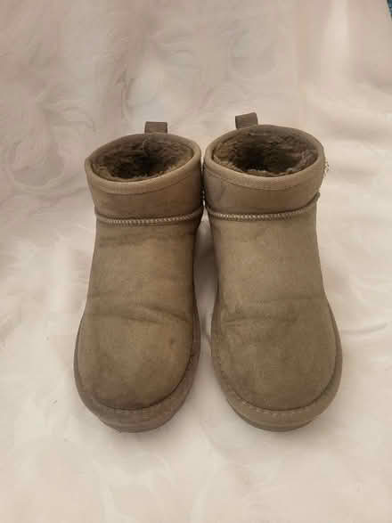 Photo of free Boots (Crystal Palace) #1