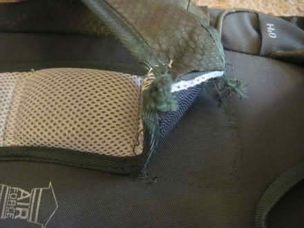 Photo of free rucksack - needs repair (Cambuskenneth FK9) #2