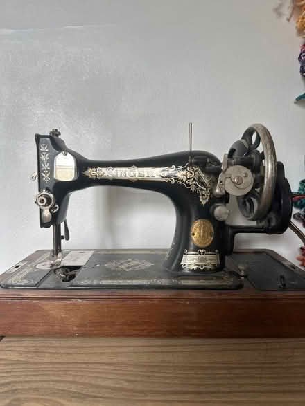 Photo of free Singer sewing machine (Macclesfield SK11) #1