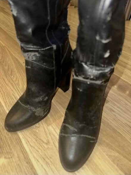 Photo of free Black heeled boots- Size 5 (TW13) #3