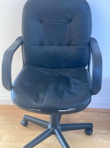 Photo of free Office chair (Streatham) #2
