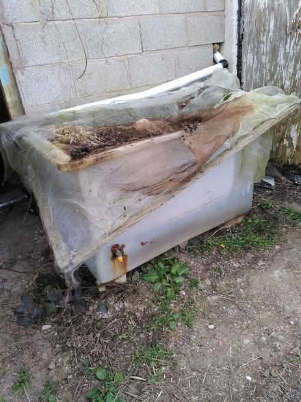 Photo of free Large water container with tap (Warton LA5) #1