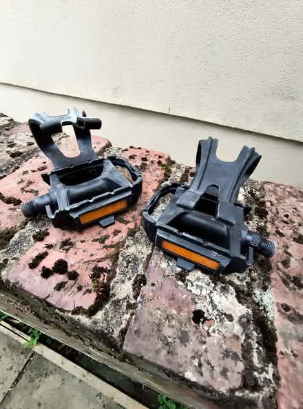Photo of free Bicycle pedals (Aldcliffe LA1) #1