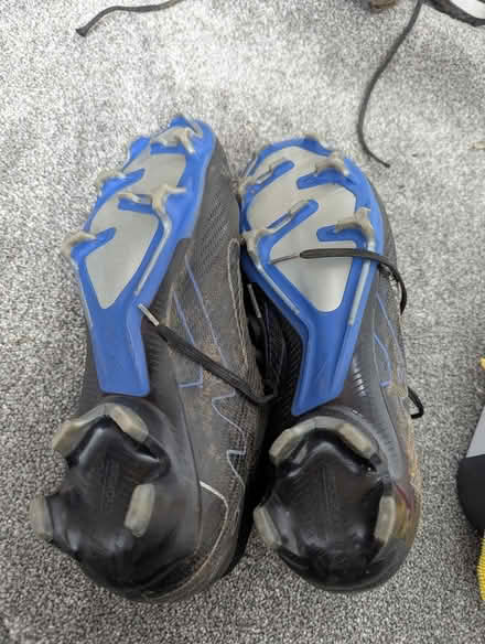 Photo of free Size 7 football boots (Abingdon OX14) #2